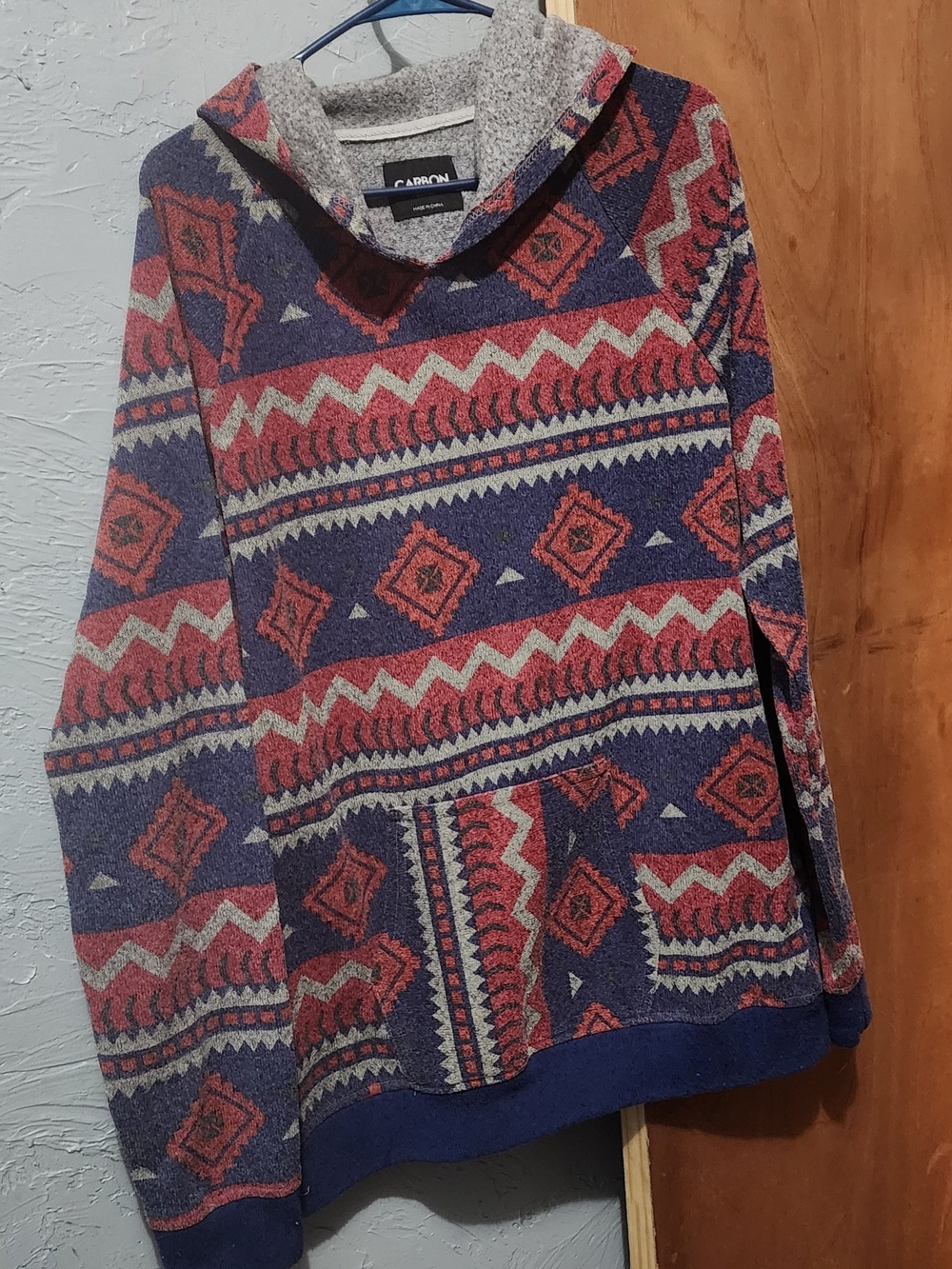 Carbon WOMENS Crewneck Sweater in Navy, Rust, and Cream Aztec Pattern sz LRG